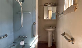 136 Maplewood Ave, Ambridge, PA 15003