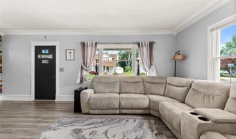 611 West St, Amherst, OH 44001