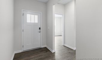 820 Fernwind Cir, Aberdeen, NC 28315