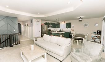 9739 Sweetwater Ln, Alexandria, KY 41001