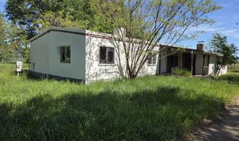 5419 Shady Ln, Anderson, CA 96007