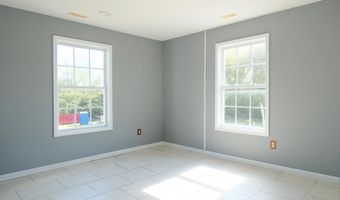 396 N Main St, Barnegat, NJ 08005