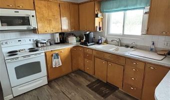 1027 AVENUE C, Bayard, NE 69334