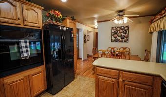 16011 Elbrook St NE, Alliance, OH 44601