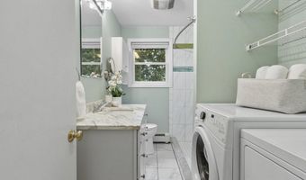67 Taylor Rd, Acton, MA 01720