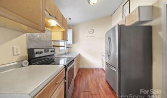 196 Spruce St, Badin, NC 28009