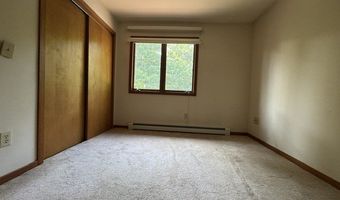 63 N Mountain Rd, Brookfield, CT 06804