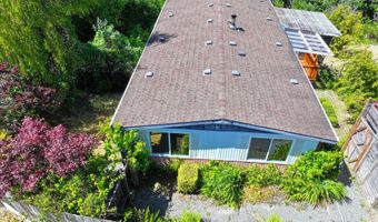 96510 MARTIN RANCH Rd, Brookings, OR 97415