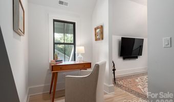 3020 Whiting Ave, Charlotte, NC 28205