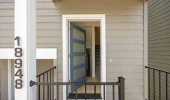 18934 SW Northridge Ct L-6, Beaverton, OR 97007
