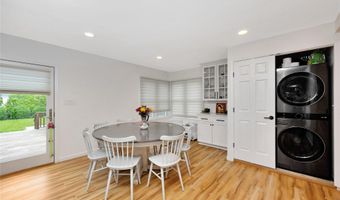11 Anita Pl, Amityville, NY 11701
