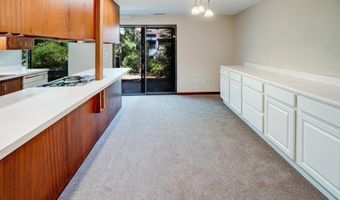 296 Brown Bear Xing 296, Acton, MA 01718