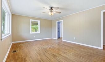 1213 N Shady Ln, Bauxite, AR 72015