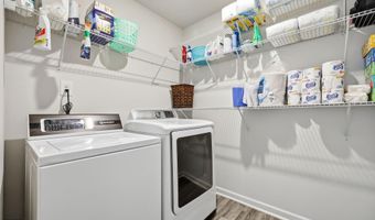 881 Ashbury Ln, Ayden, NC 28513