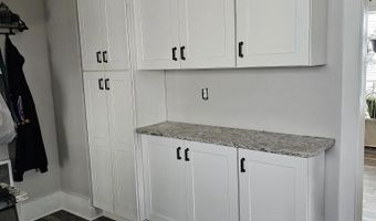35 McClellan Ave, Amsterdam, NY 12010