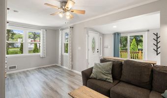 293 Brick Ave, Bayville, NJ 08721
