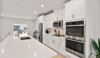 43812 MIDDLEWAY Ter, Ashburn, VA 20147