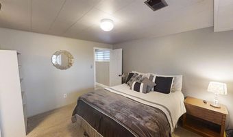 39 Valley Dr, Casper, WY 82604