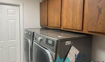 802 Fountain Dr, Carlsbad, NM 88220