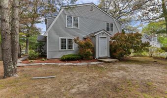 733 W Main St G, Barnstable, MA 02630