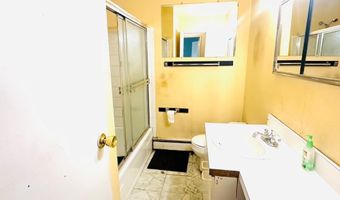 700 Broadway 26, Amityville, NY 11701