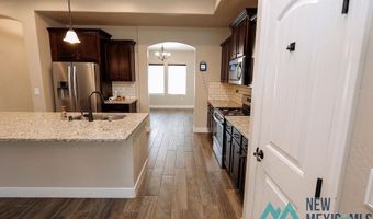 3712 Ederd Dr, Carlsbad, NM 88220