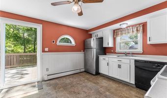 65 Redland Ave, East Providence, RI 02916