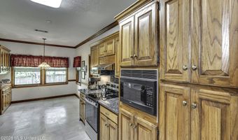 510 Bay Pointe Cir, Brandon, MS 39047