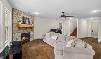25 Halifax Ln, Bella Vista, AR 72714