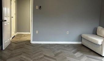 412 Oak St 1, Allentown, PA 18102