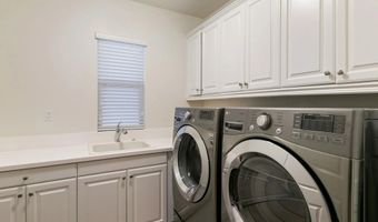 3035 Starry Night Dr, Escondido, CA 92029