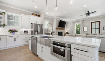 190 Chestnut St, Ball Ground, GA 30107