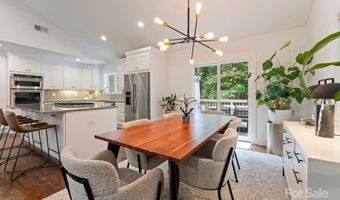 6527 Burlwood Rd, Charlotte, NC 28211