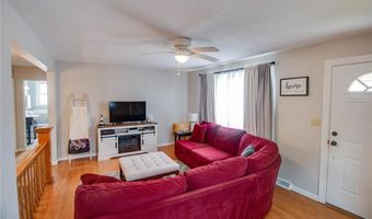 12 E Delmar Ave, Alton, IL 62002