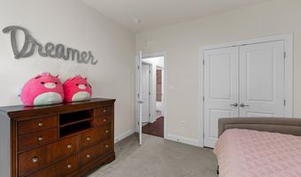 25079 CHAFEE Cir, Aldie, VA 20105