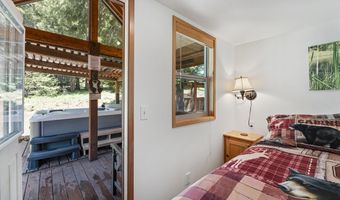 7900 Hyatt Prairie Rd # 15, Ashland, OR 97520