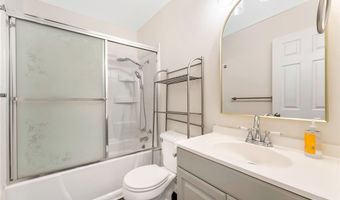 4565 Meridian Dr, Las Vegas, NV 89147