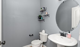 707 NE 46th Ct, Ankeny, IA 50021