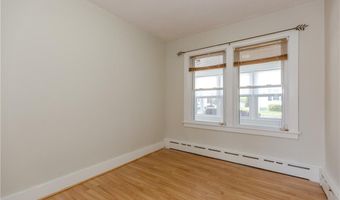 29 Anthony St, Coventry, RI 02816