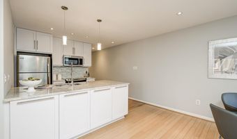 1029 N STUART St 307, Arlington, VA 22201