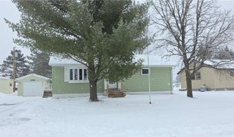 18 Daisy Ln, Babbitt, MN 55706
