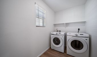 22392 E 38th Pl, Aurora, CO 80019