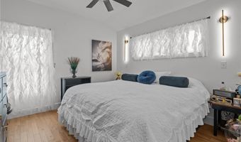 97 Eustis Ave 2, Newport, RI 02840