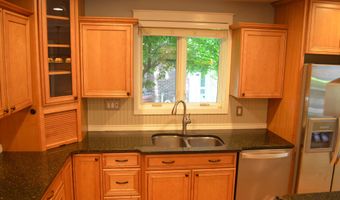 3629 Frederick Dr, Ann Arbor, MI 48105