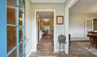 6879 Vic Ar Rd, Atlanta, GA 30360