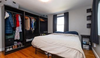15 Peak Hill Rd, Boston, MA 02132