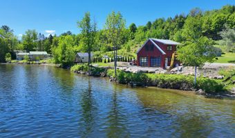 1027 S Barton Rd, Barton, VT 05822