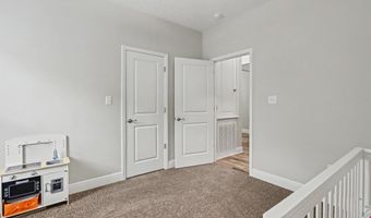 746 Waters View Dr, Biloxi, MS 39532