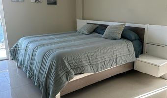 20515 E Country Club Dr 747, Aventura, FL 33180