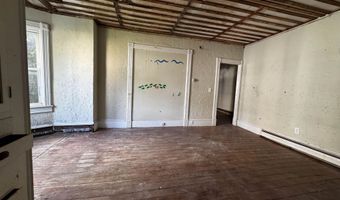 406-408 Gage St, Bennington, VT 05201